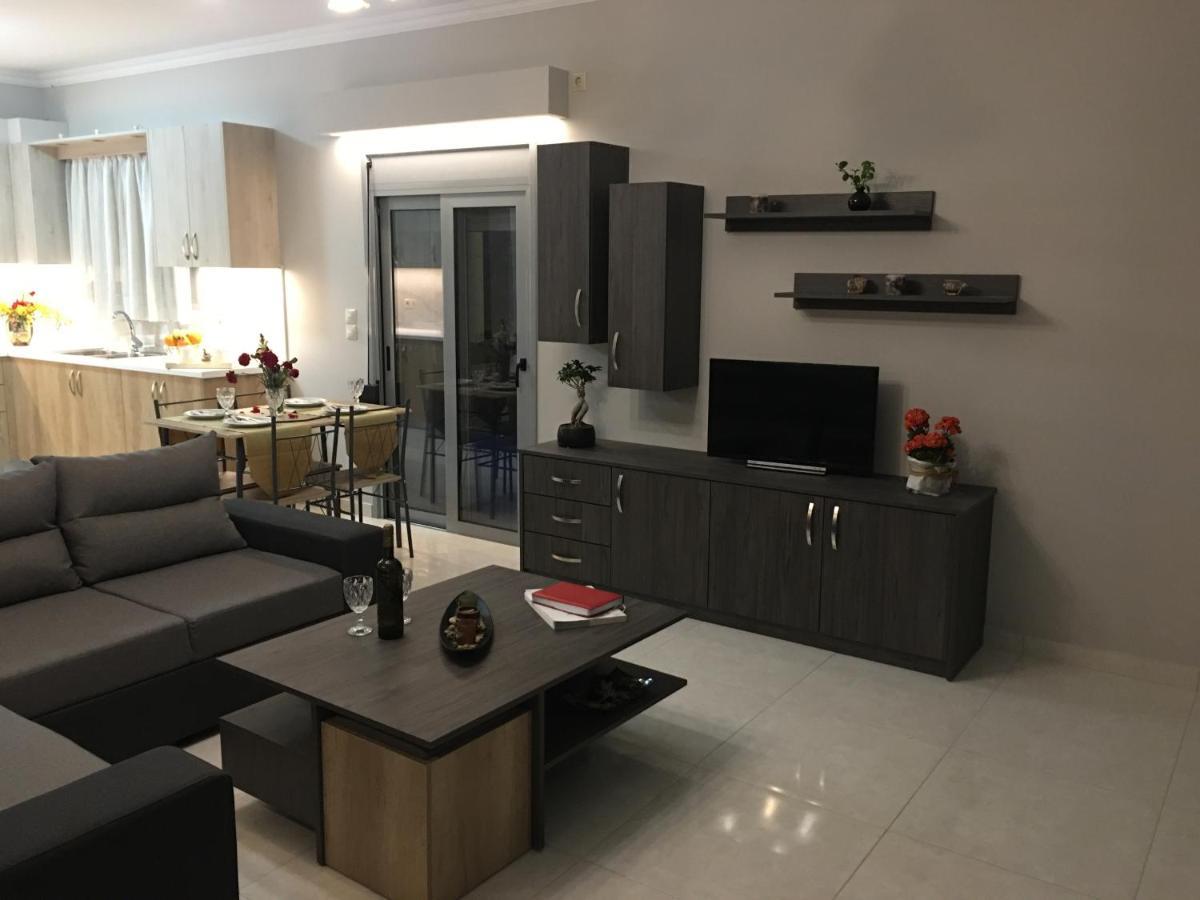Liri'S Apartments Kalamákion Екстериор снимка